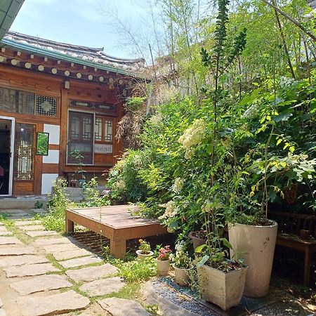 Gongsimga Hanok Guesthouse Seoul Ngoại thất bức ảnh