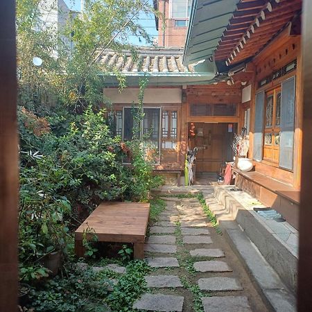 Gongsimga Hanok Guesthouse Seoul Ngoại thất bức ảnh
